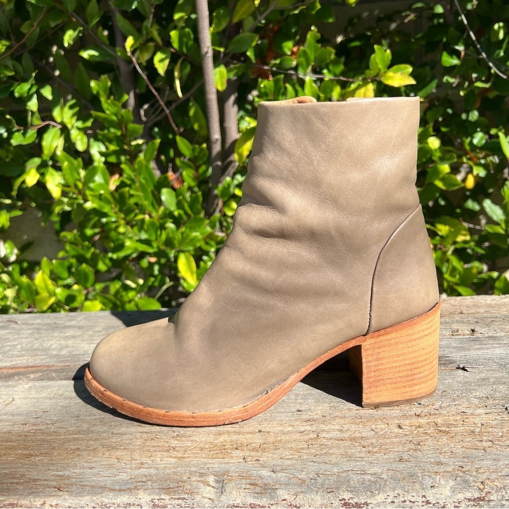 BEEK Falcon Leather Ankle Boots Size 7 - Picture 7 of 14